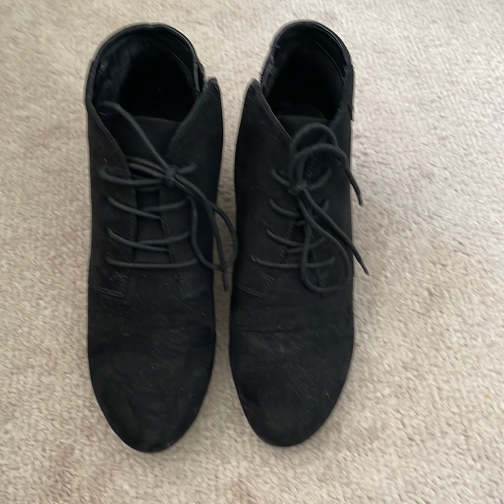 Dolce Vita black booties